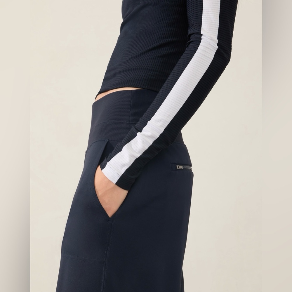 NWT-Athleta Navy Venice Wide Leg Pant, Medium - Picture 5 of 10